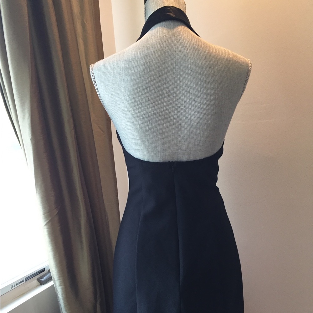 Dress - Picture 2 of 5
